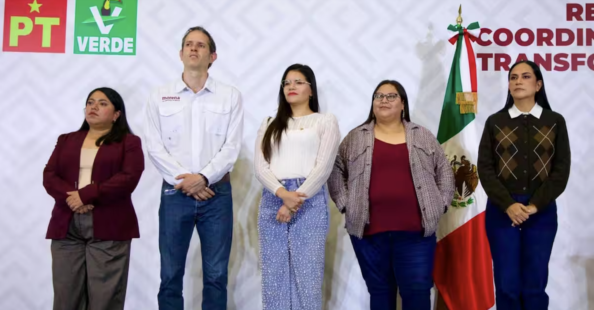 Morena registra 277 aspirantes para gubernaturas de 2027