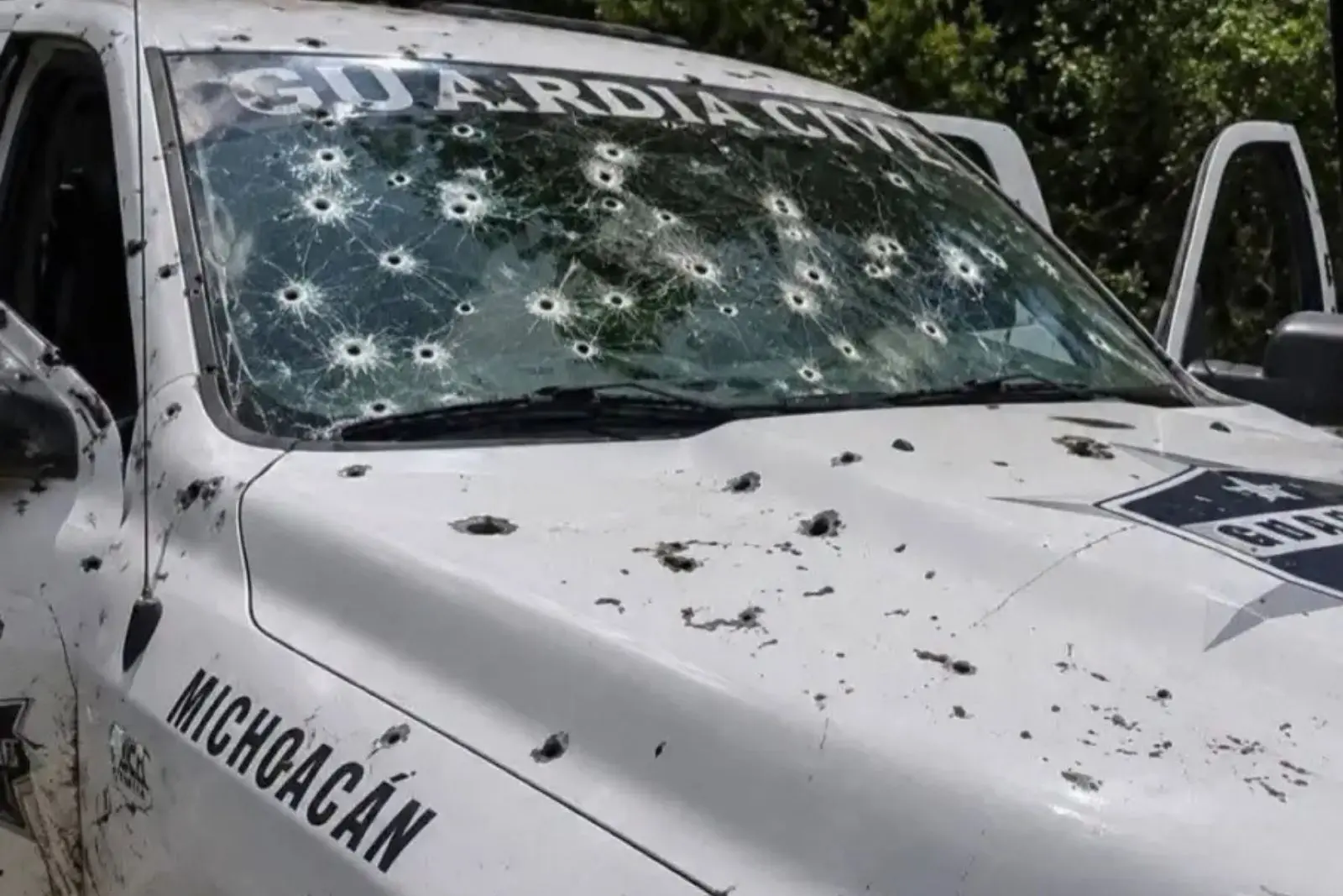 Emboscada en Nahuatzen, Michoacán, deja cinco policías muertos