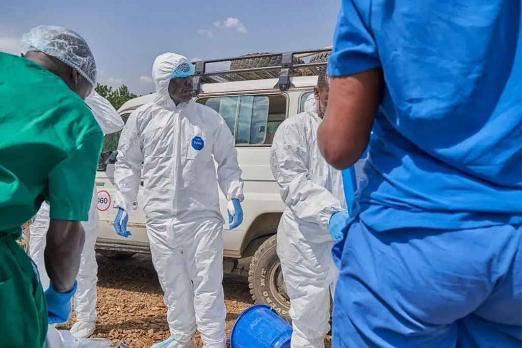 Francia confirma su primer caso de ébola importado; activan protocolos sanitarios