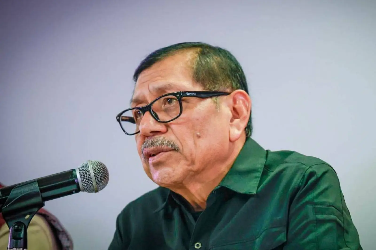 Gerardo Mérida, ex secretario de Sinaloa, acude a primera audiencia en NY