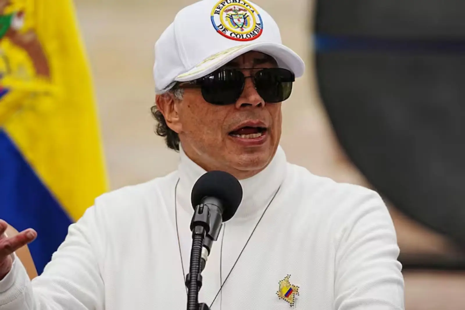 Gustavo Petro denuncia irregularidades en elecciones de Colombia; rechaza declarar ganador