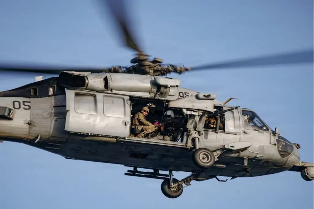 Estados Unidos responde con ataques contra Irán tras derribo de un helicóptero militar