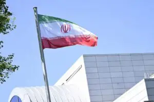 OIEA anuncia inspecciones nucleares en Irán; Teherán rechaza que exista un acuerdo