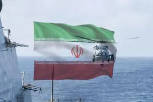Irán anuncia nuevamente el cierre del estrecho de Ormuz tras ataques de Israel a Líbano