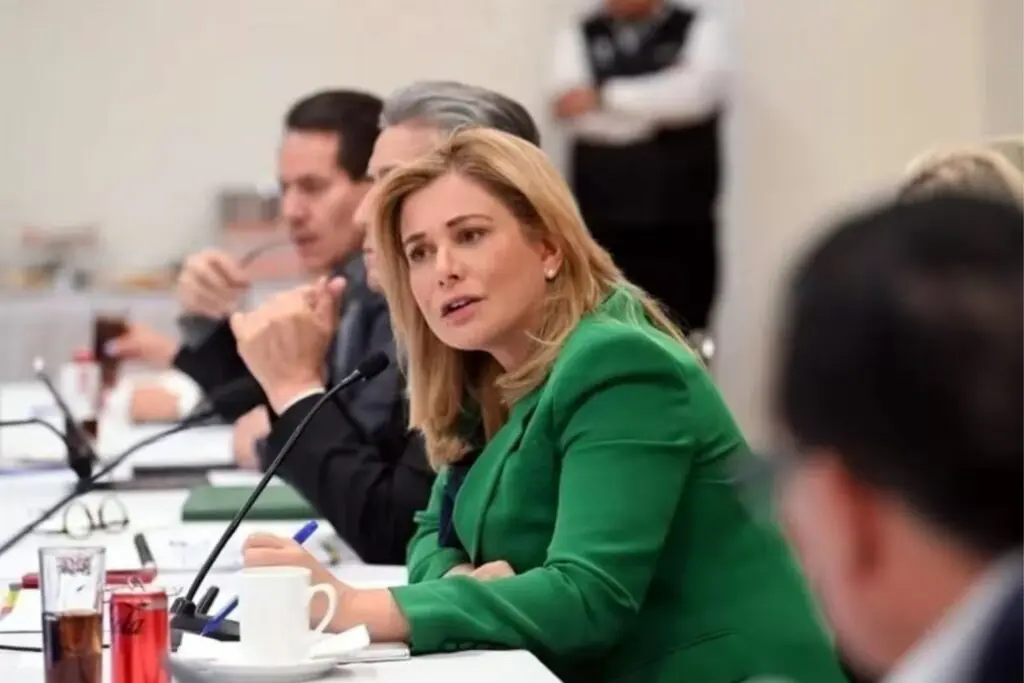 Maru Campos reaparece en Palacio de Gobierno de Chihuahua tras 12 días de ausencia pública