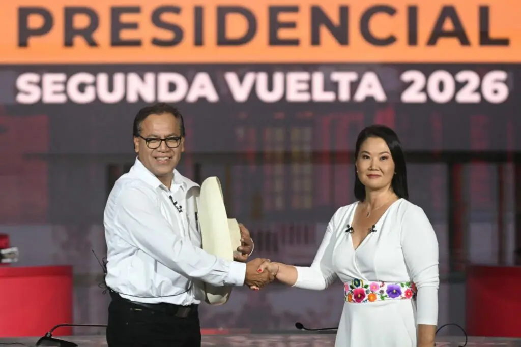 Perú entra en jornada de reflexión antes de elección presidencial del domingo