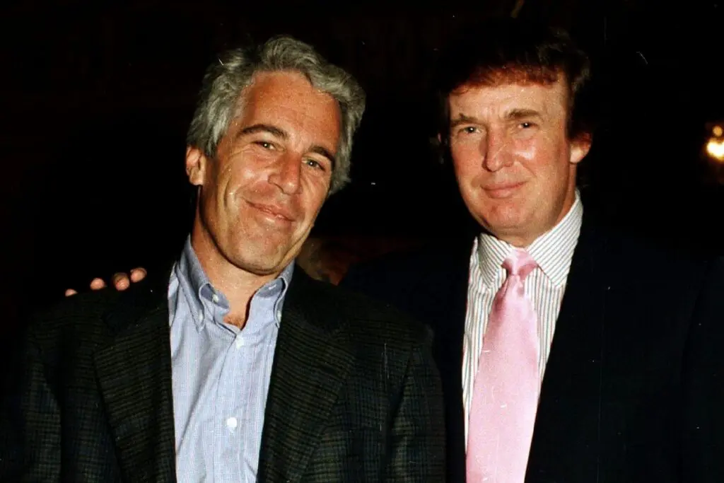 De Nueva York a Washington: exponen pruebas sobre vínculos de Trump con Jeffrey Epstein