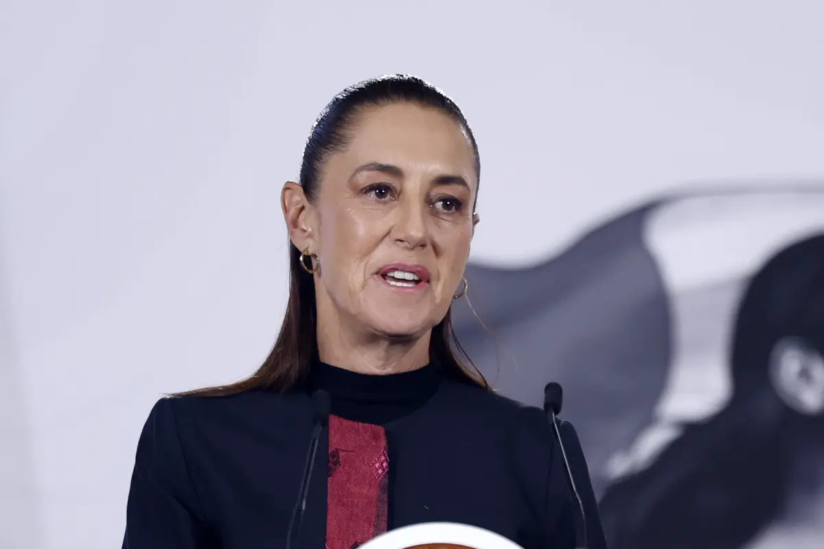 Close up of woman delivering speech at podium
