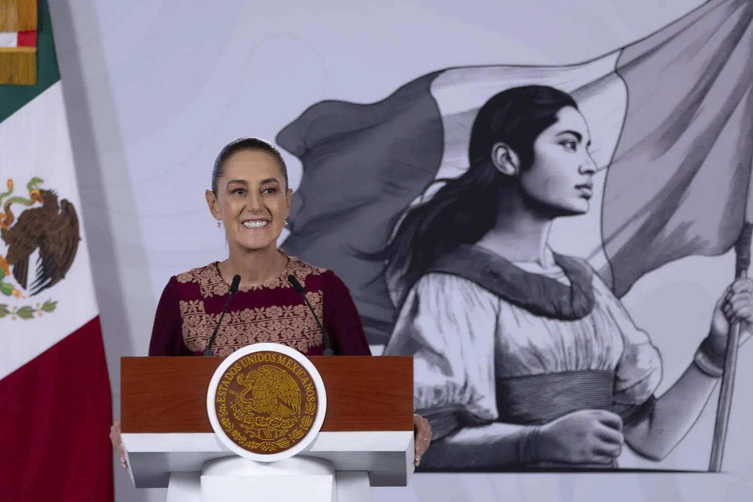 Advierte Sheinbaum sobre uso político de México en campaña de EU