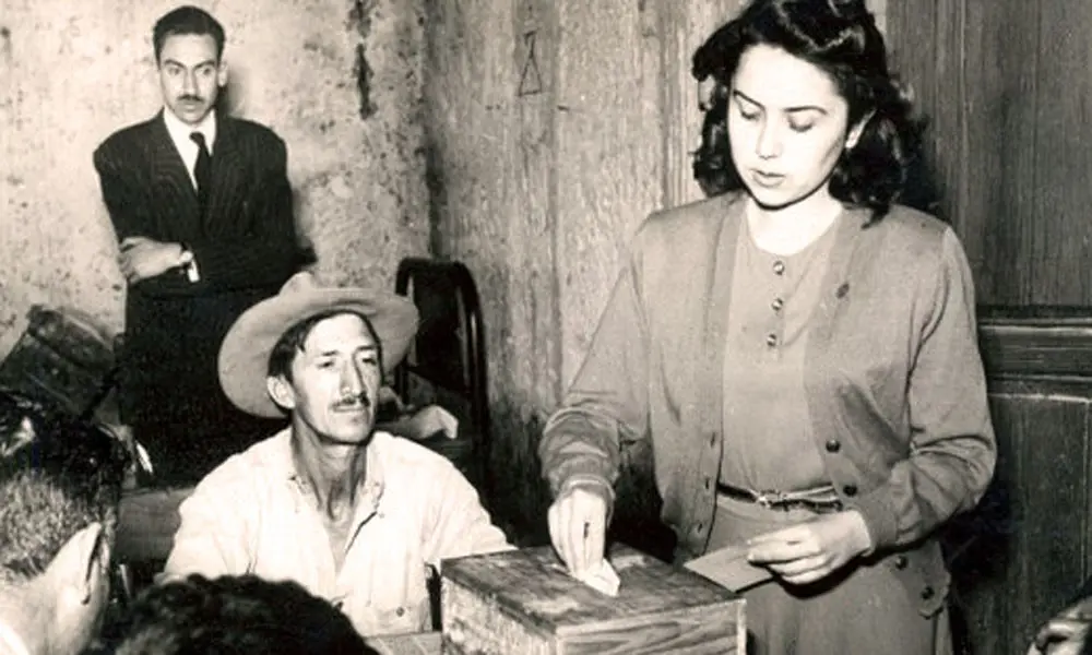 Florinda Lazos León