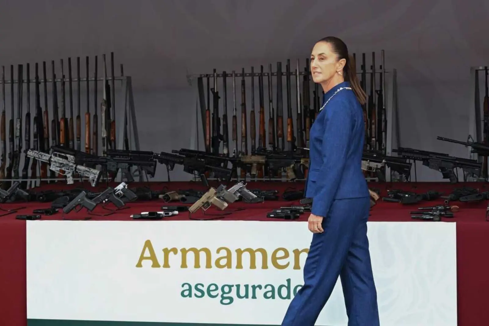 Sheinbaum exige frenar tráfico de armas desde EU; 75% de ellas en México tienen ese origen