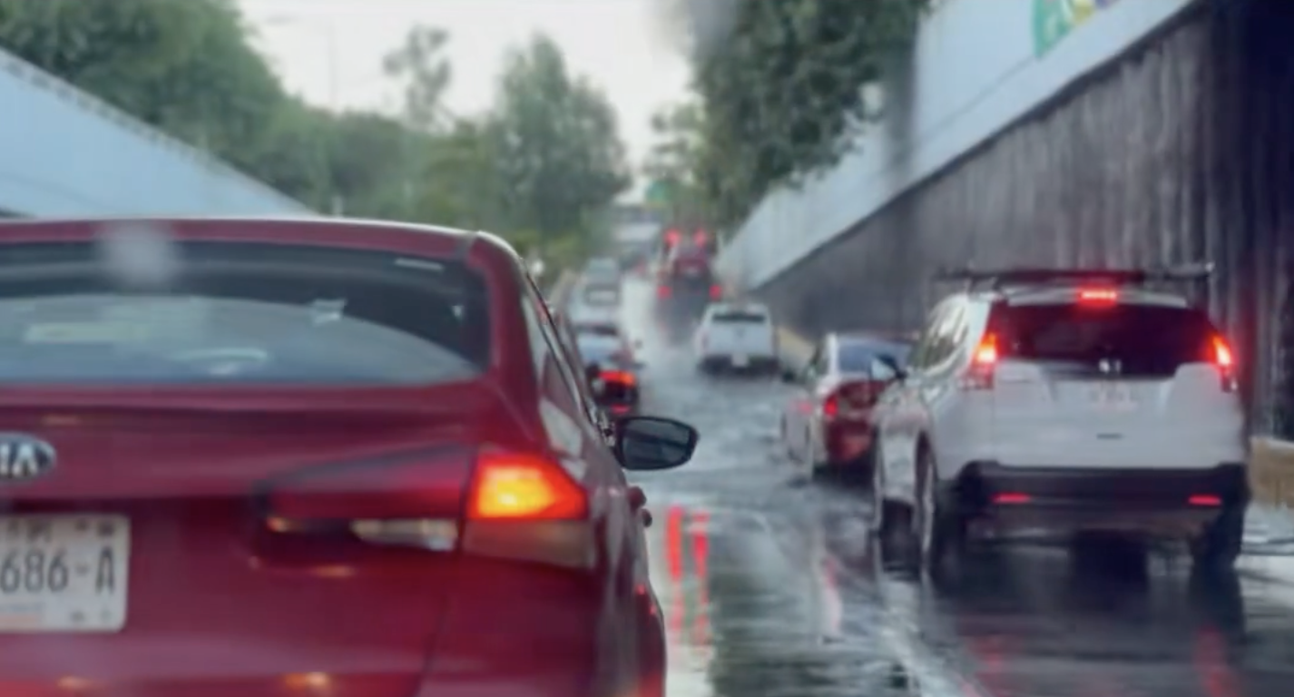 Lluvias intensas provocan inundaciones y caos vial en diversos puntos de la zona metropolitana de Guadalajara