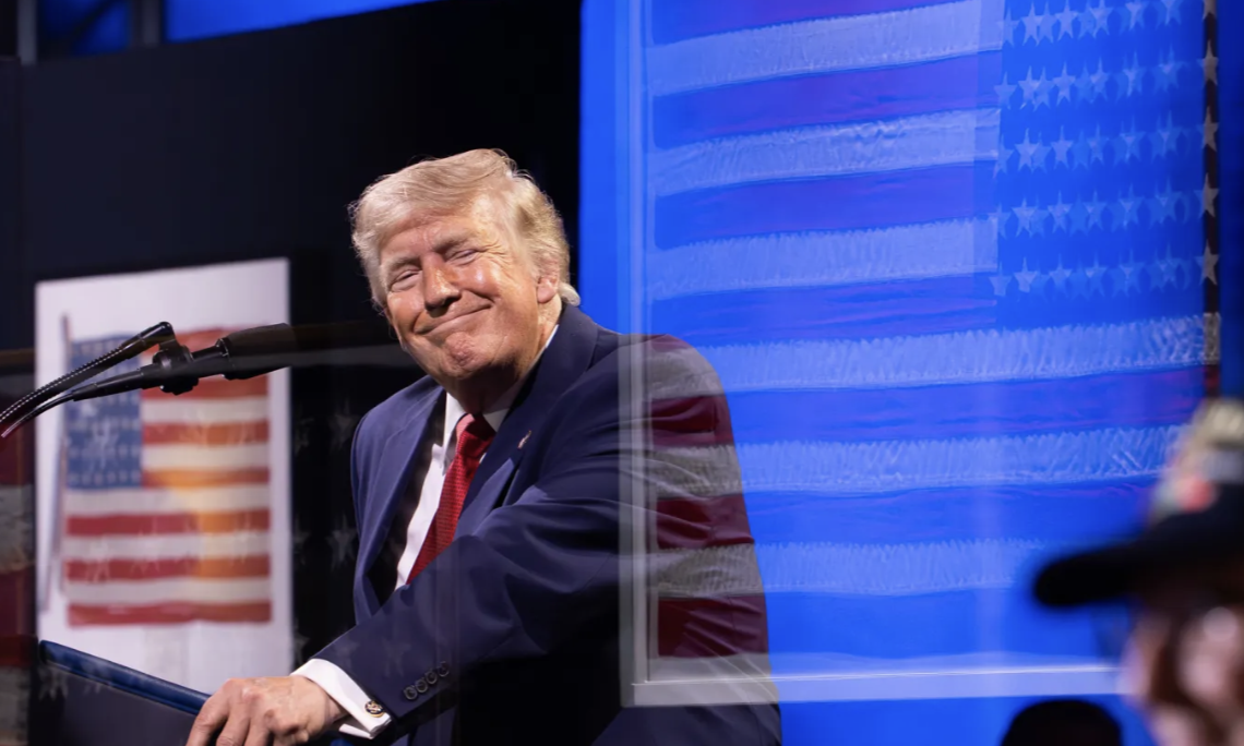 Imagen de archivo del presidente de Estados Unidos, Donald Trump, durante una intervención pública relacionada con temas deportivos y políticos.