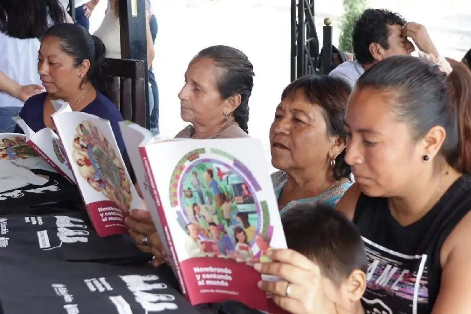 Más de 90 mil personas fueron alfabetizadas en 2025 en Chiapas