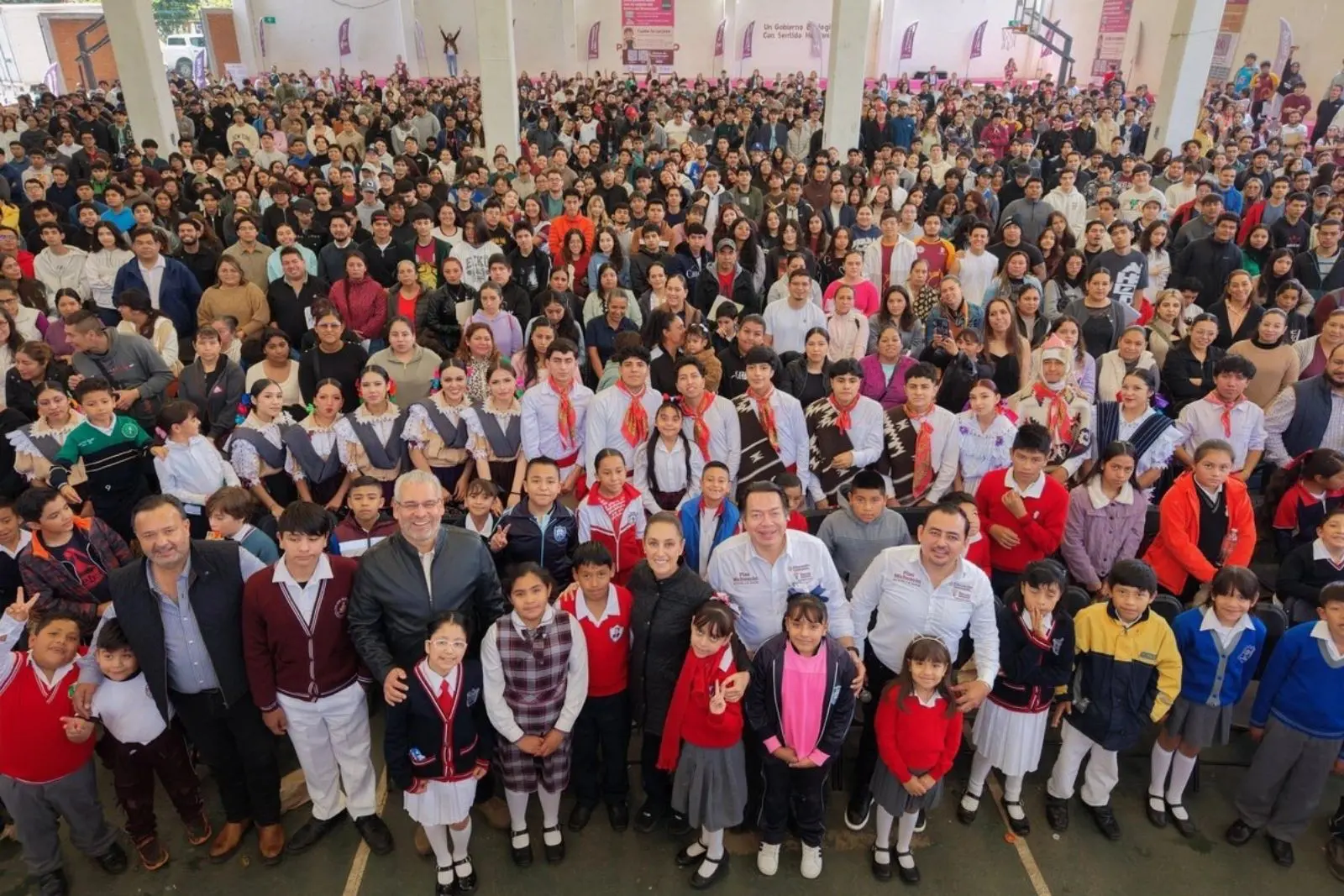 Claudia Sheinbaum felicita a Estados Unidos por 250 años de independencia