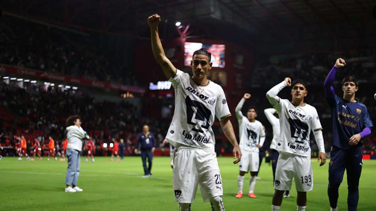 Foto: Liga BBVA MX Pumas consiguió una victoria clave en el estadio Nemesio Diez tras remontar ante Toluca y sumar sus primeros puntos del Apertura 2026.