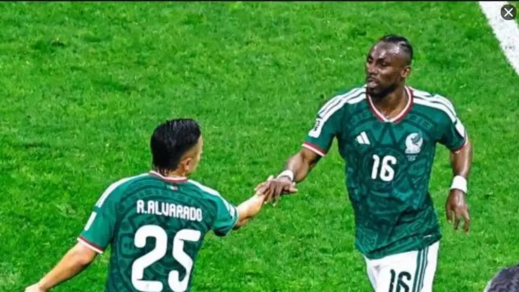 Julián Quiñones y Roberto Alvarado aparecen entre los jugadores mejor evaluados del Mundial 2026 por su rendimiento ofensivo.