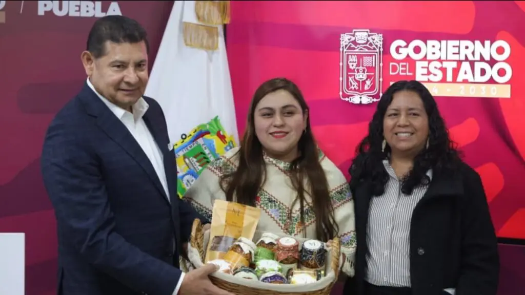 Puebla fortalece el campo con mil 700 mdp, más maquinaria agrícola y tecnología para elevar la productividad estatal