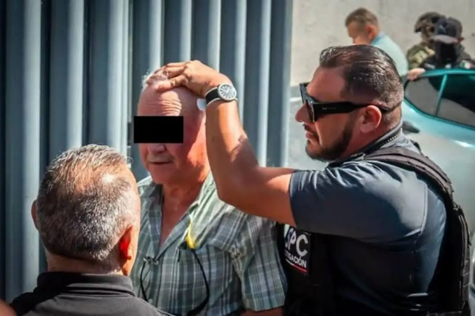 FGR traslada a Ernesto Ruffo a CDMX; enfrentará audiencia y será recluido en penal del Altiplano