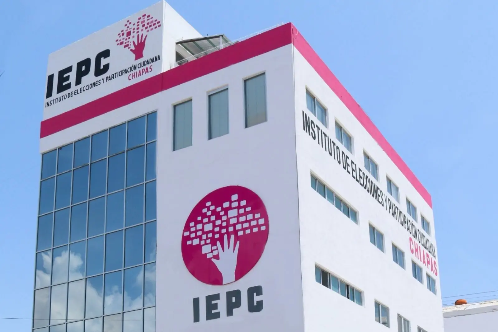 IEPC Chiapas sanciona a portales digitales por ejercer violencia política de género