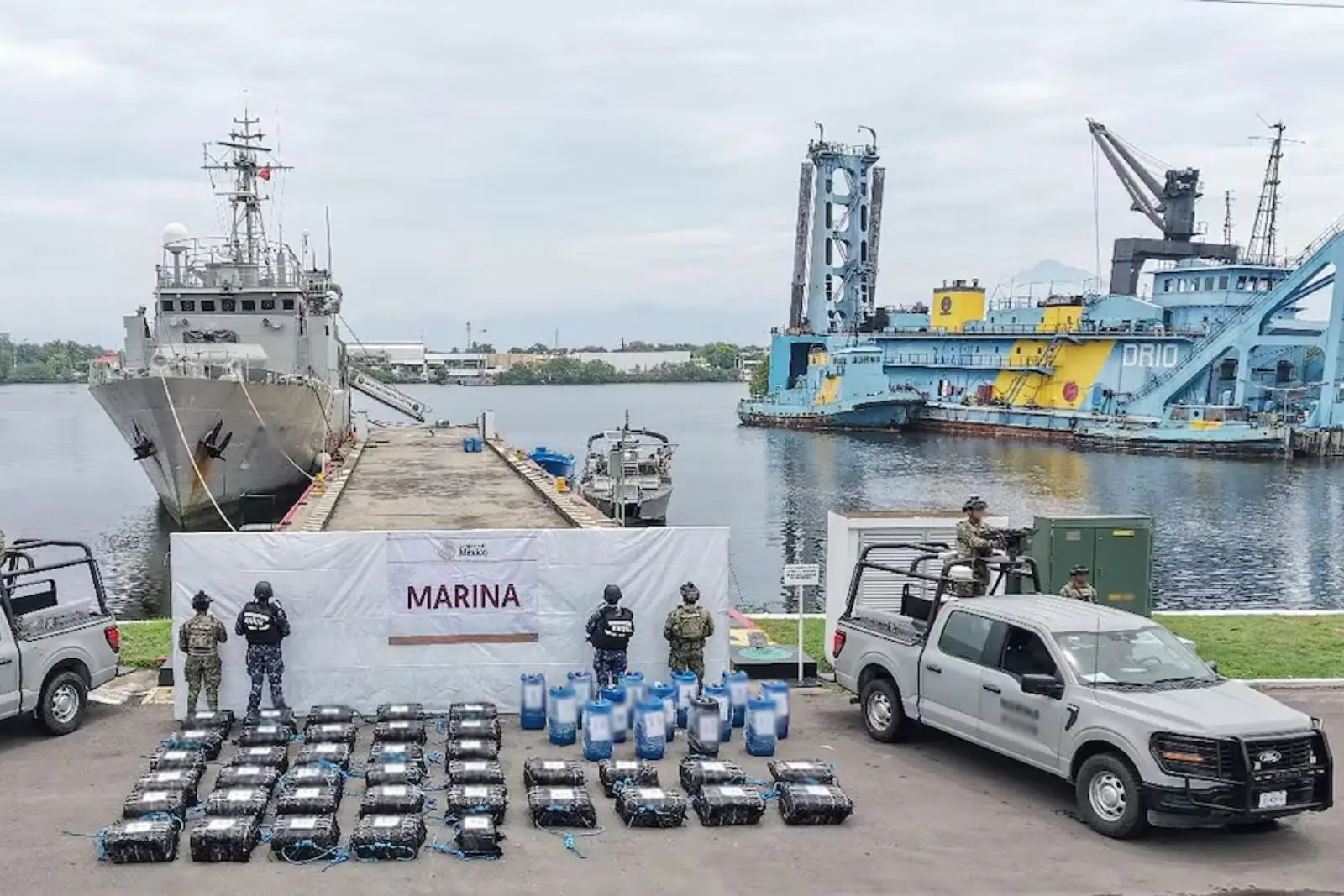 Marina asegura tonelada de cocaína frente a costas de Chiapas; golpe supera los 248 mdp