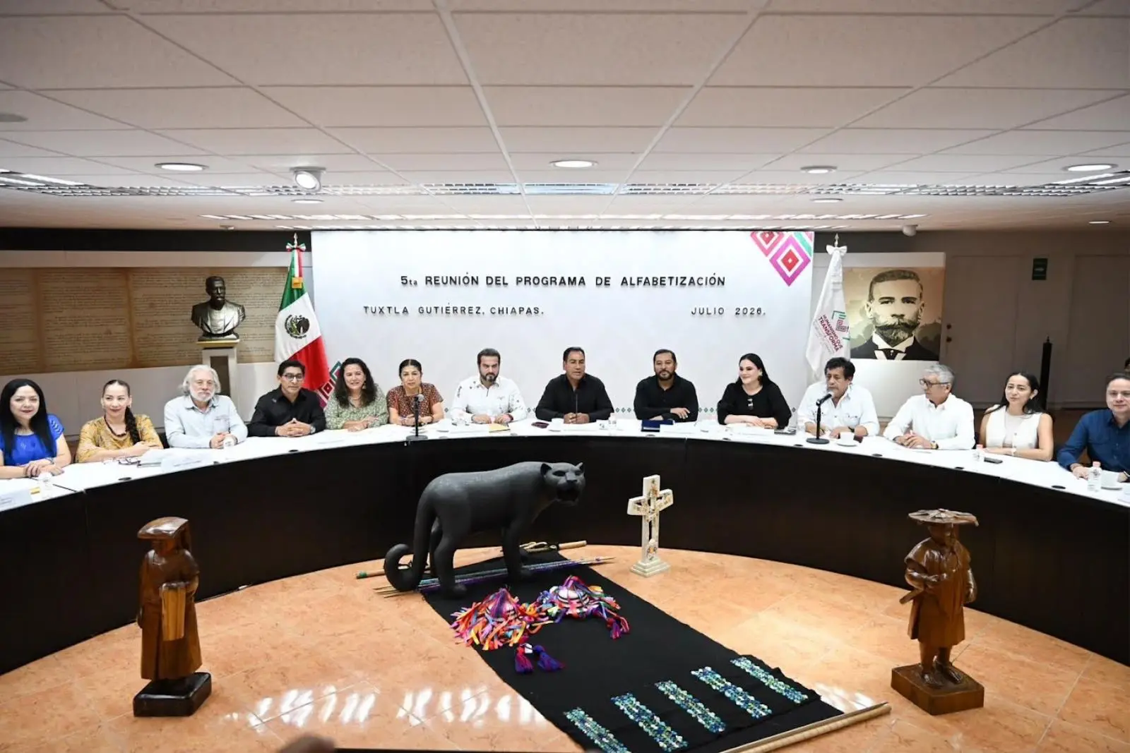 Eduardo Ramírez reafirma meta de alfabetizar a más de 250 mil chiapanecos durante 2026