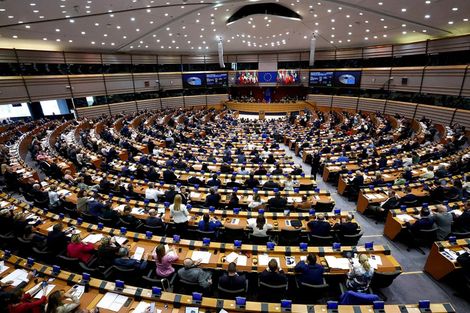 Unión Europea avala nuevo acuerdo comercial con México tras votación