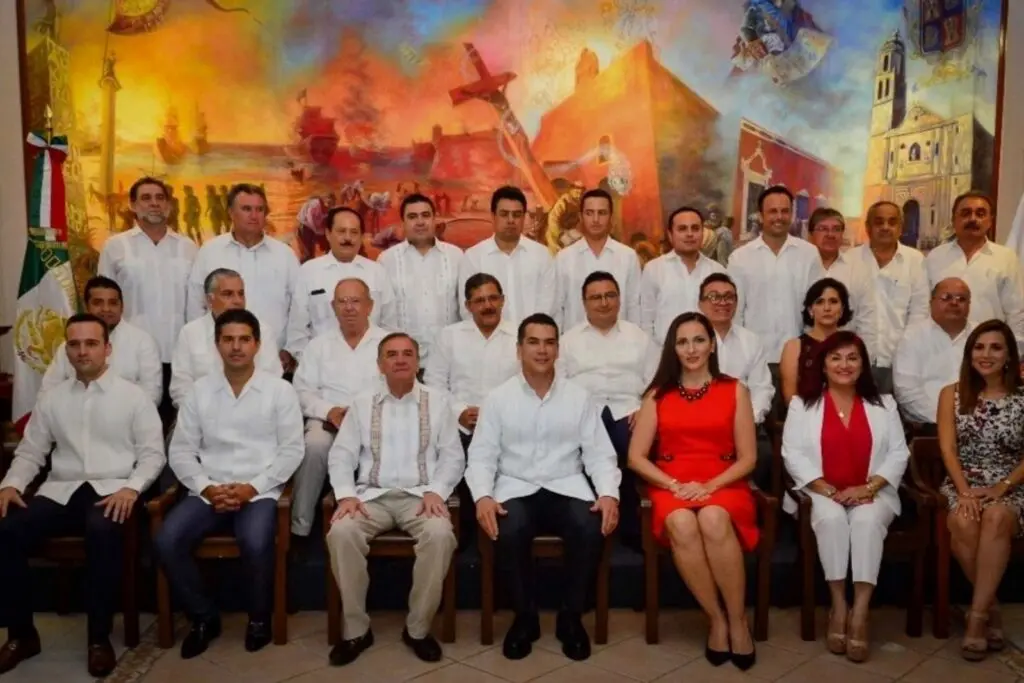 Feccecam va contra 32 ex funcionarios de Alito por desvío de más de 270 mdp