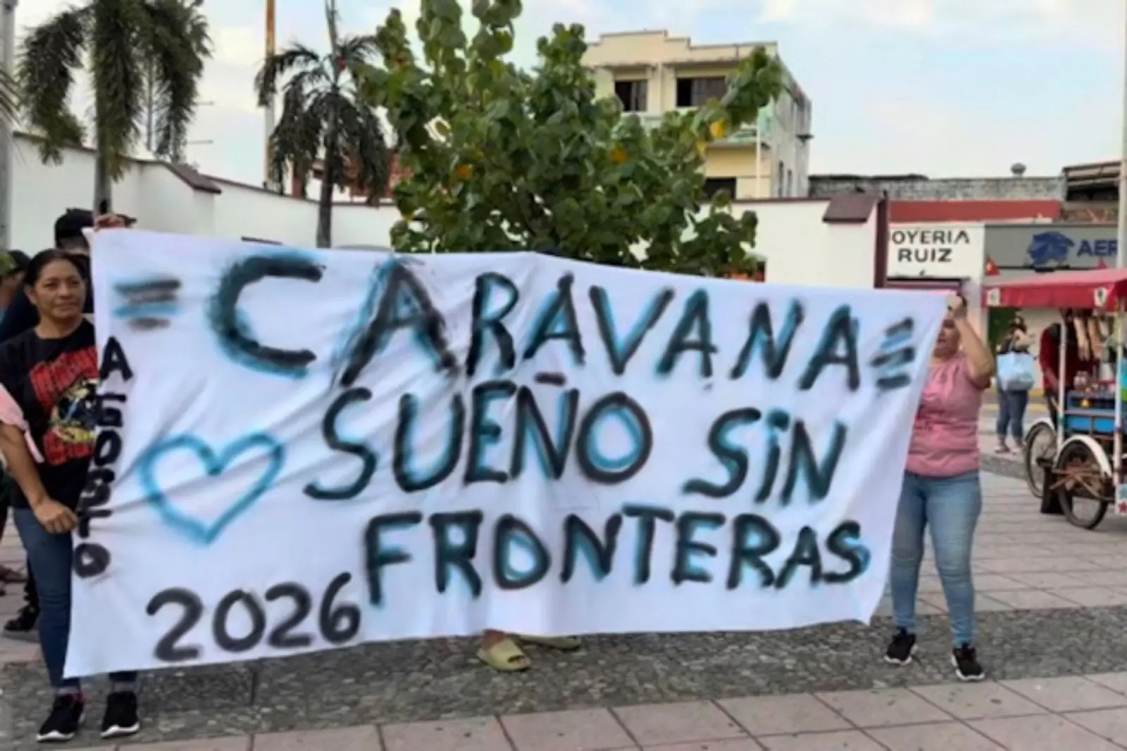 Riña dentro de caravana migrante deja un muerto hondureño apuñalado