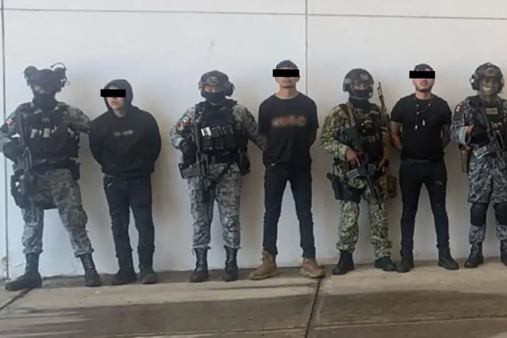 Detienen a 12 integrantes del CJNG en Michoacán; entre ellos, hija y pareja del "Tío Lako"