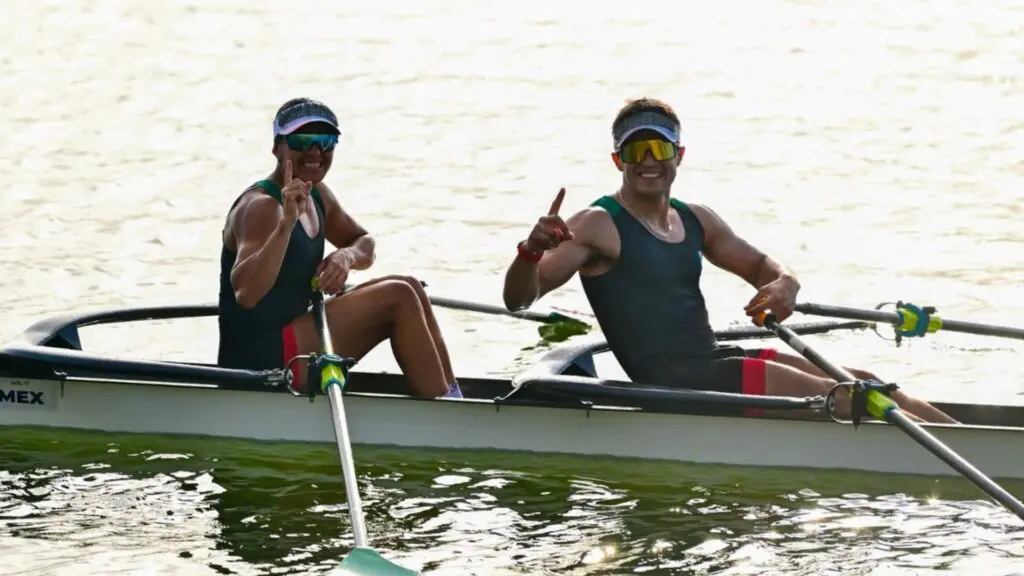 Kenia Lechuga y Alexis López avanzaron a semifinales del Mundial de Remo en Ámsterdam. Foto: @COM_Mexico
