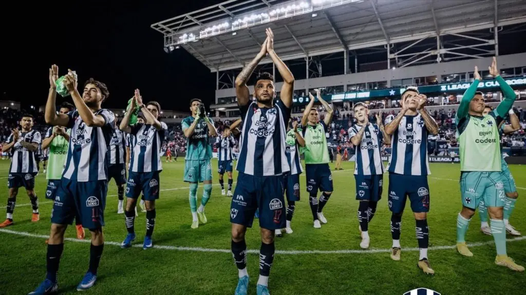 Orbelín Pineda marca el gol del triunfo de Monterrey. Foto: @Rayados
