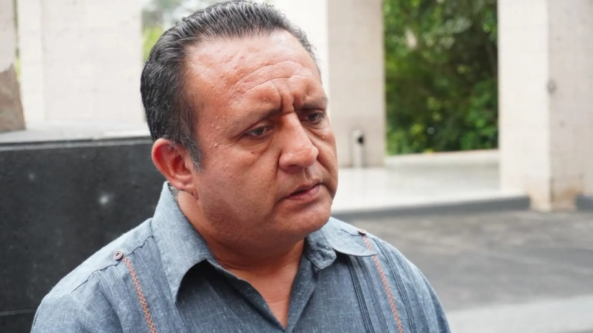 Raúl González Martínez, alcalde de Ixhuatlán del Sureste, es uno de los dos ediles de Movimiento Ciudadano a quienes el Congreso de Veracruz retiró el fuero constitucional para que enfrenten las investigaciones de la Fiscalía.