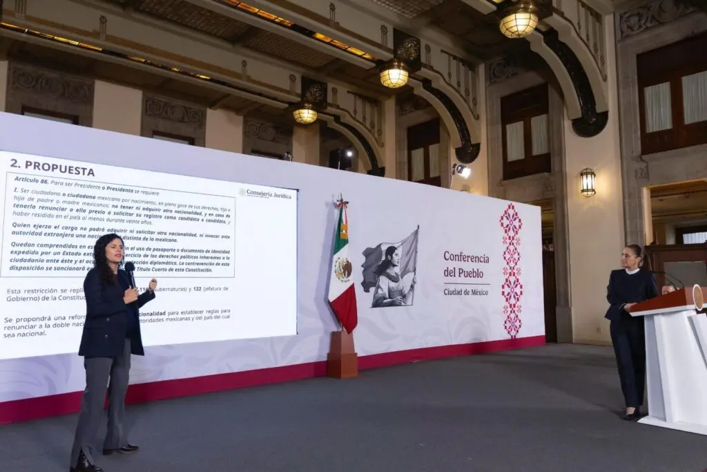 Sheinbaum envía al Congreso ley para prohibir doble nacionalidad para aspirantes a la Presidencia