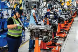 México rompe récord de exportaciones de autopartes a EU; alcanza 44.7% del mercado