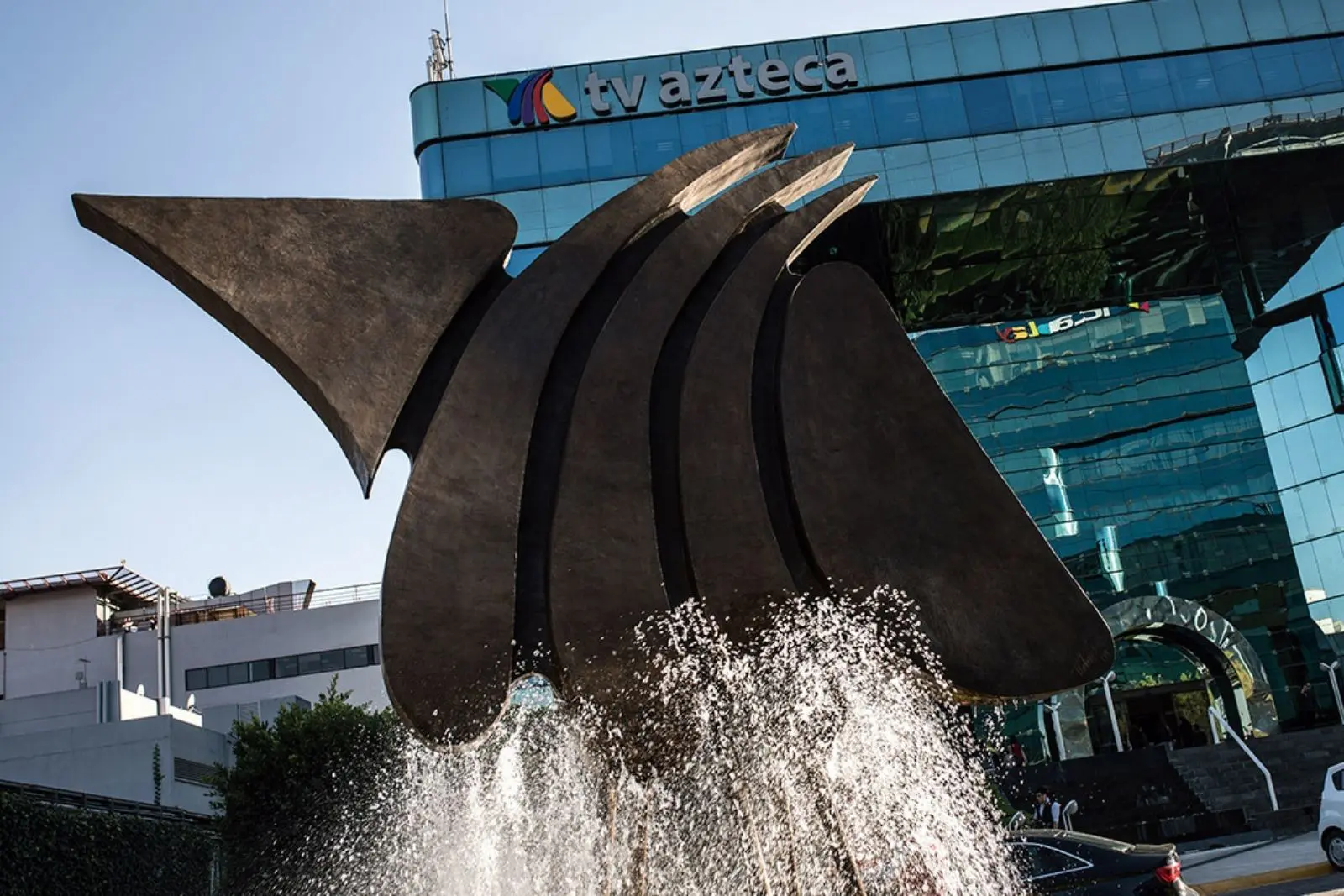 México derrota en arbitraje internacional a fondos que reclamaban deuda millonaria de Tv Azteca