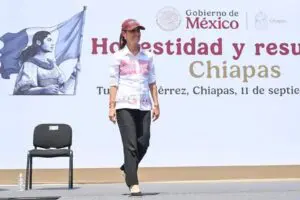 La presidenta de México, Claudia Sheinbaum Pardo, destacó el recibimiento que ha tenido por parte de la población durante la gira nacional que realiza por distintos estados del país