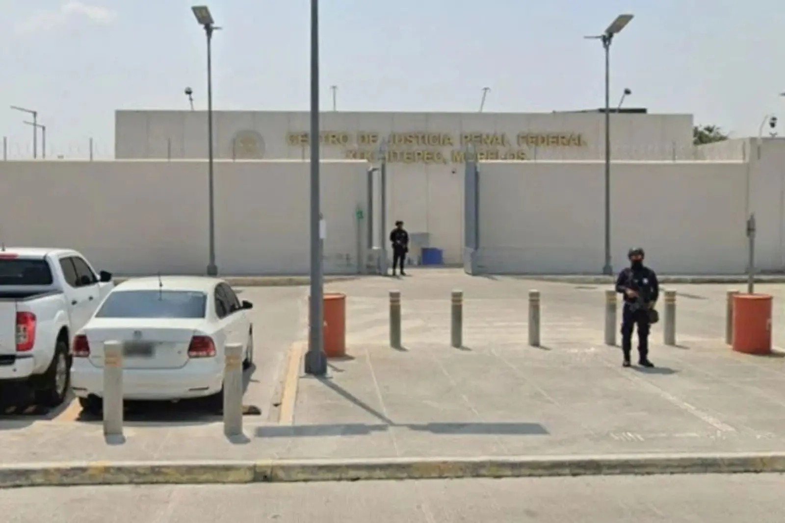 Hallan sin vida a interno del penal de Atlacholoaya; autoridades investigan causas