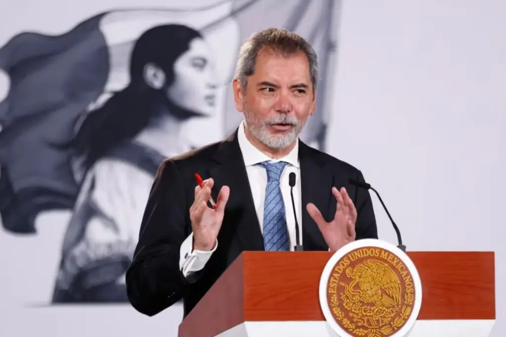 Paquete Económico 2027 apuesta por crecimiento, inversión y reducción gradual del déficit