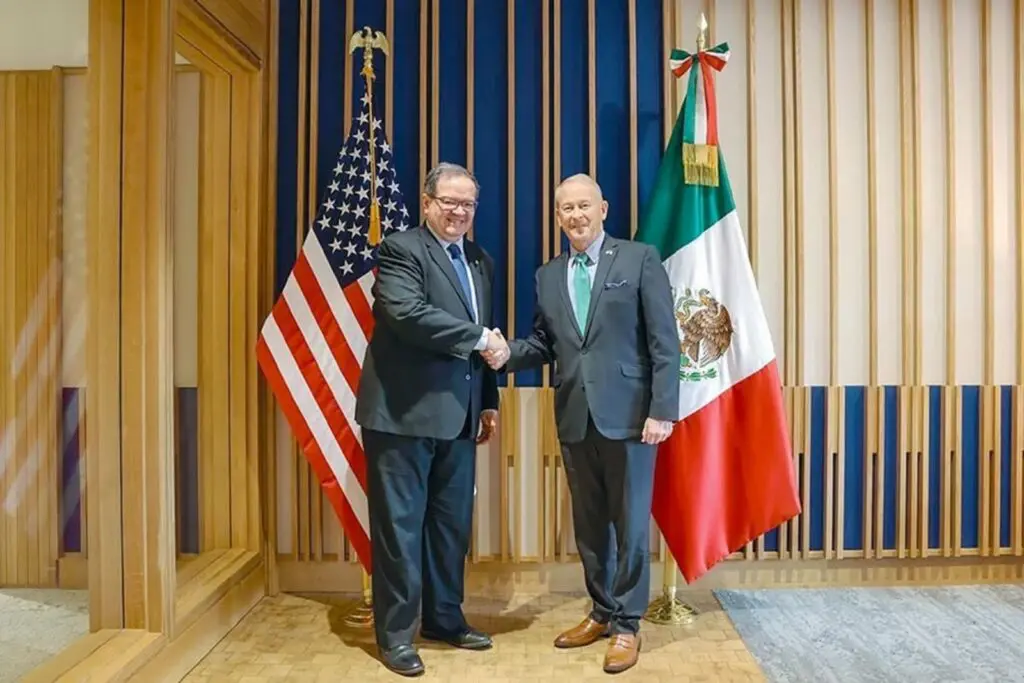 UNAM y EU buscan ampliar cooperación académica; Lomelí se reúne con Ronald Johnson