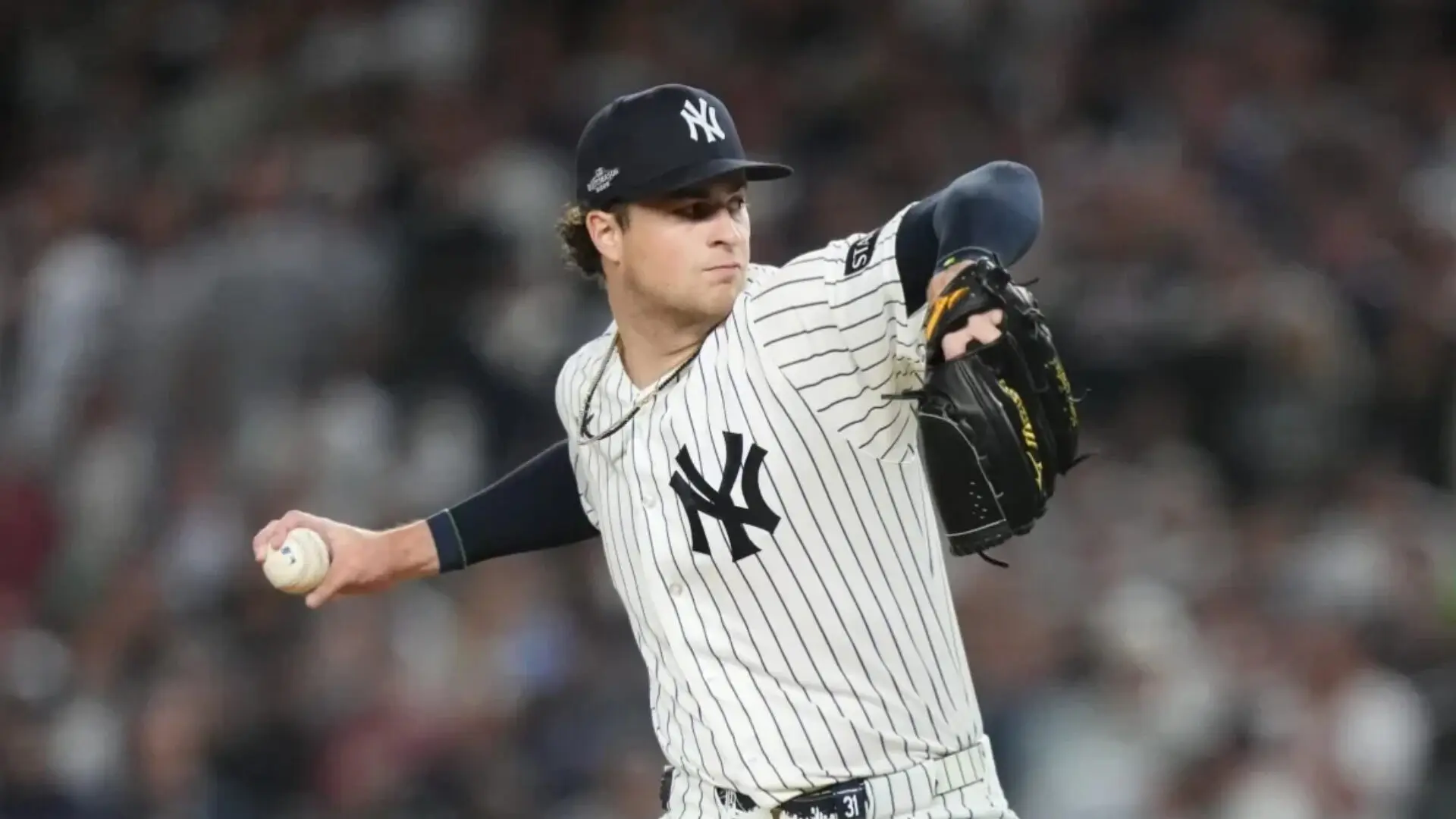 Ben Rice celebra uno de sus dos jonrones en la victoria de los Yanquis sobre Boston