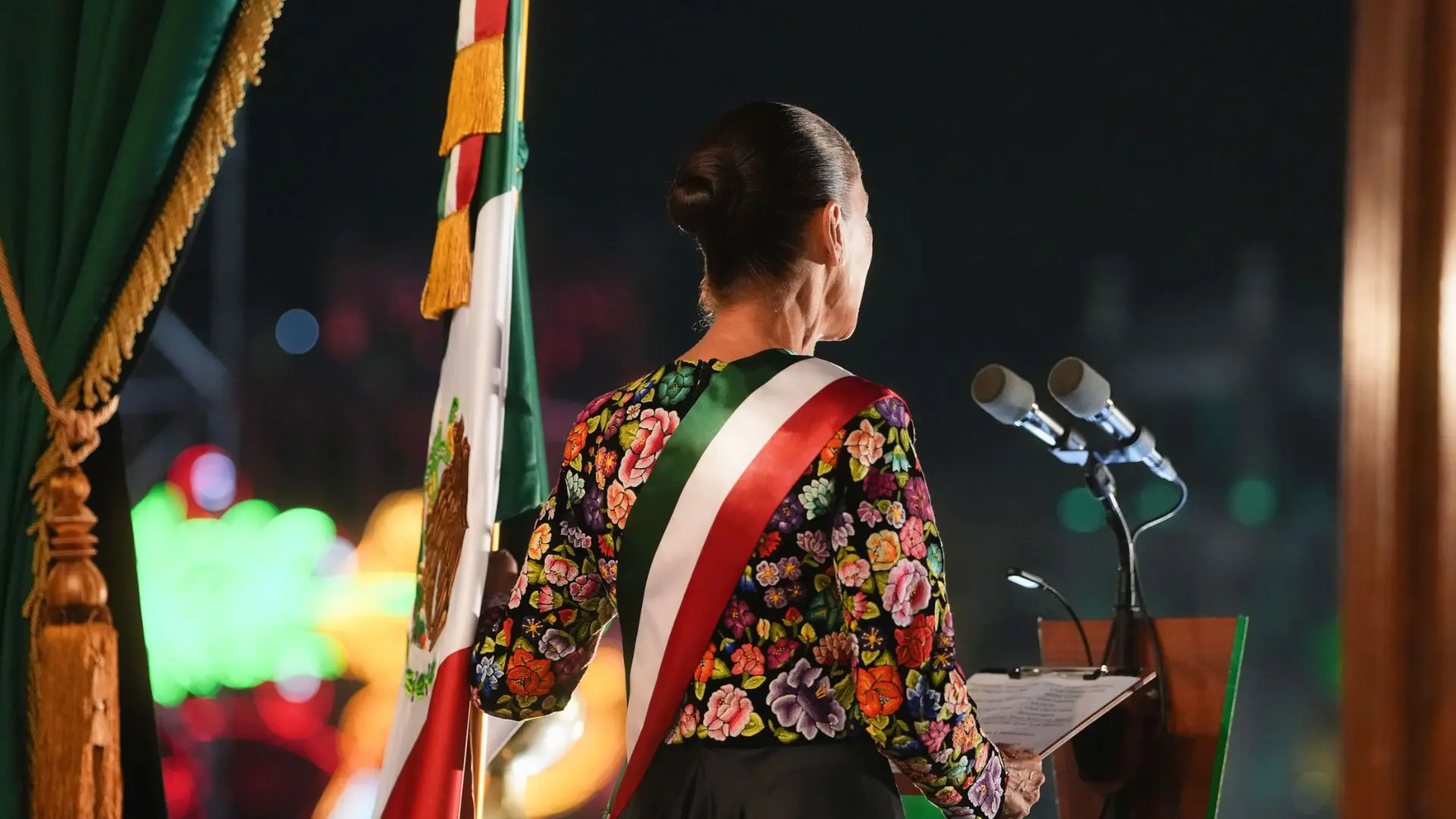 Claudia Sheinbaum encabeza el Grito de Independencia en Palacio Nacional