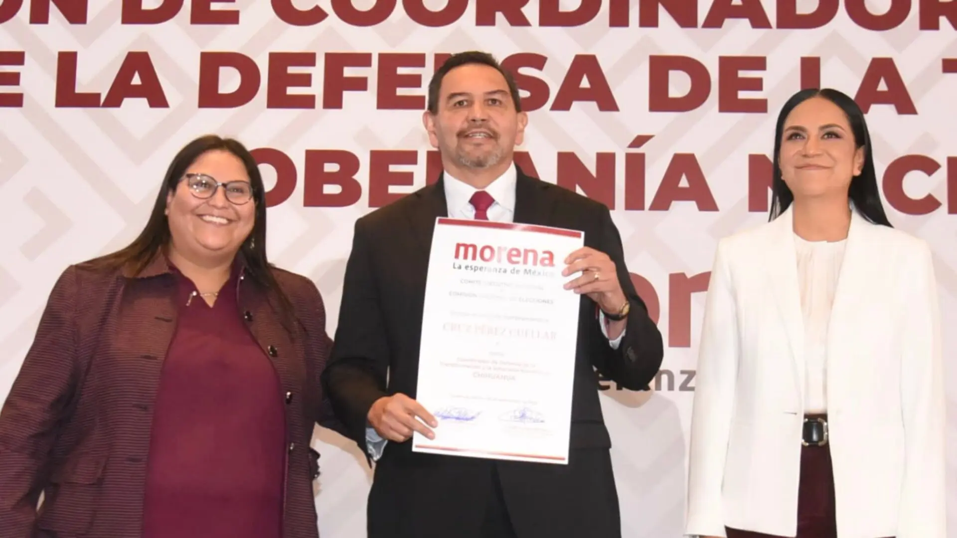 Cruz Pérez Cuéllar asumió la coordinación estatal de la Defensa de la Transformación y la Soberanía Nacional de Morena en Chihuahua. Foto X: CruzPerzCuellar