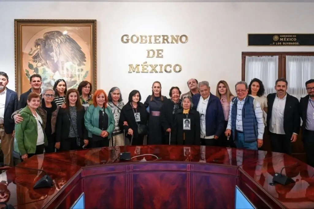 A 58 años de Tlatelolco, Sheinbaum recibe a Comité Eureka y refrenda seguimiento a demandas