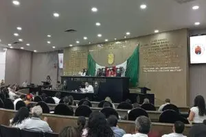 Congreso de Chiapas evalúa reformas sobre regulación de alcohol, seguridad privada y declaración de ausencia