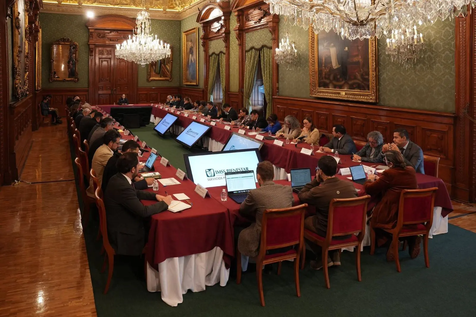 Eduardo Ramírez fortalece programas de salud en Chiapas junto a presidenta Claudia Sheinbaum