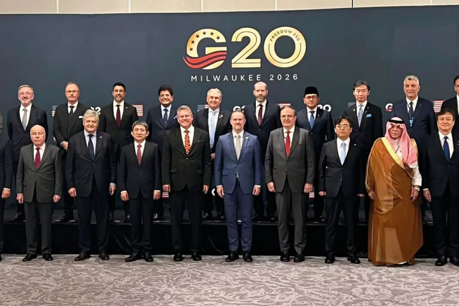 México y EU afinan acuerdo para reducir aranceles en plena revisión del T-MEC