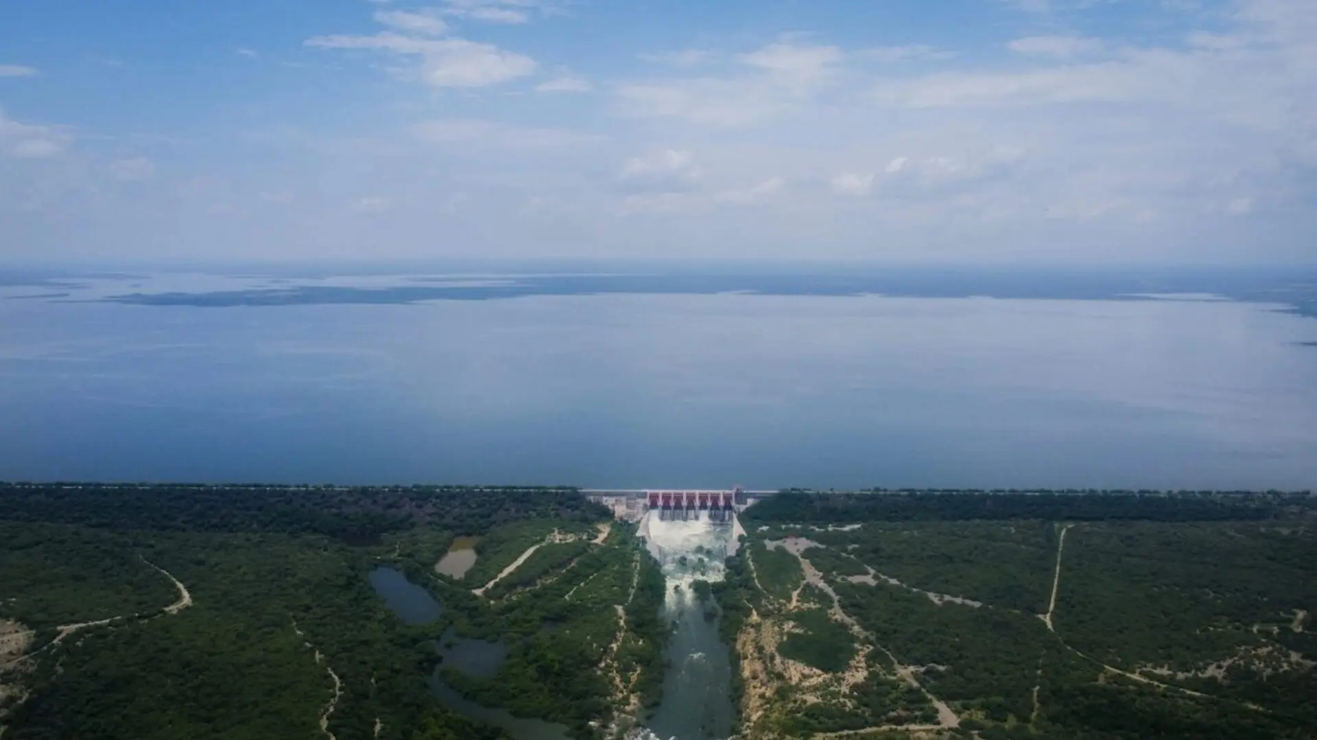 La presa La Boca registra 89.94% de almacenamiento tras las lluvias en Nuevo León.