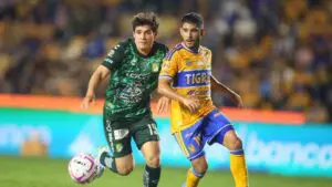 León derrota a Tigres 2-0 en el Apertura 2026