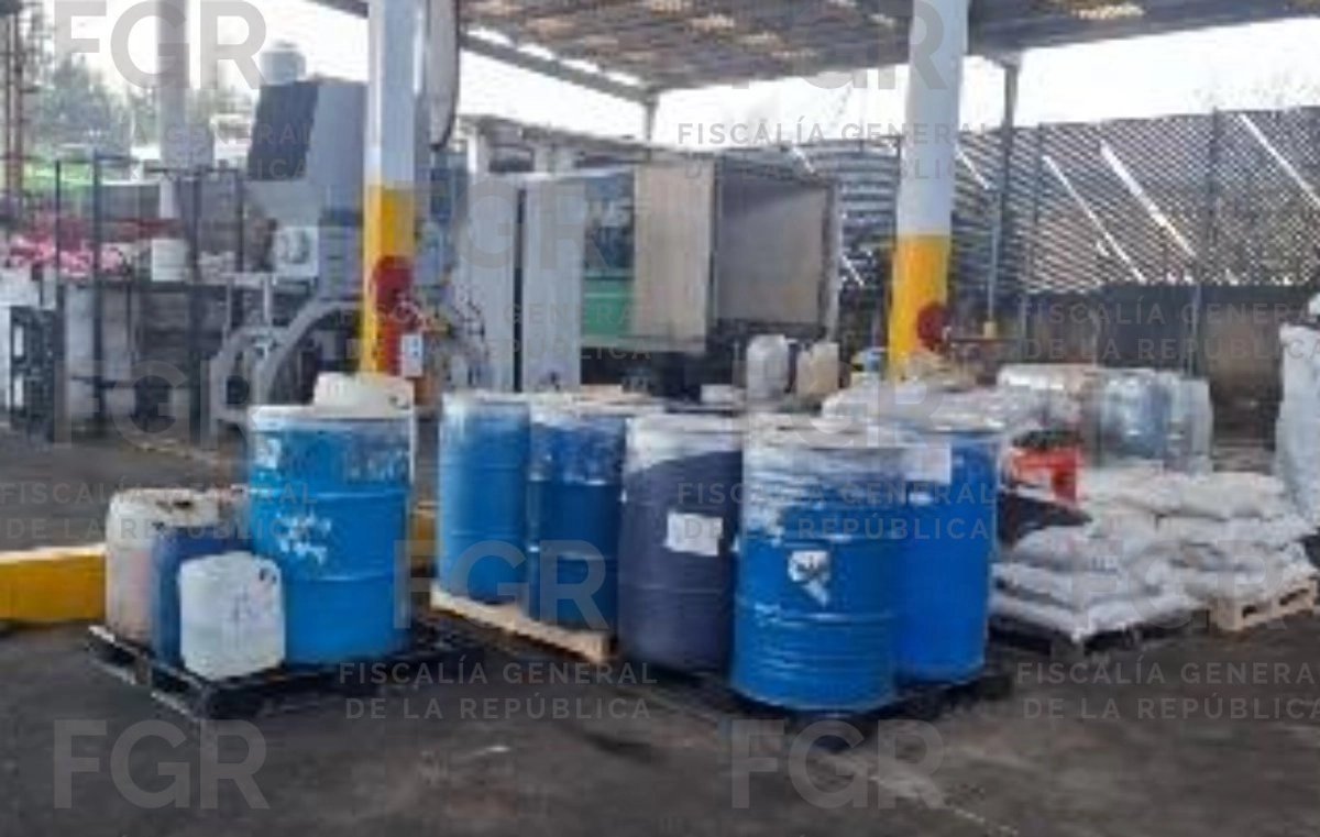 Destrucción de precursores químicos asegurados por la FGR